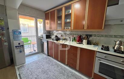 Karşıyaka, Tersane Mahallesinde 2+1 Satılık Daire 