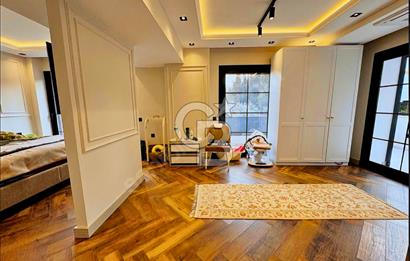 Bornova Evka3 Satılık 5+2 Villa