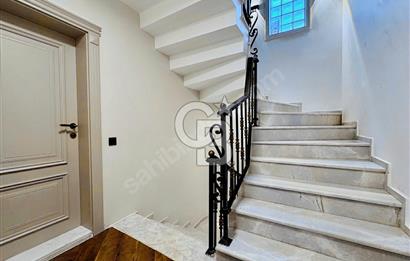 Bornova Evka3 Satılık 5+2 Villa
