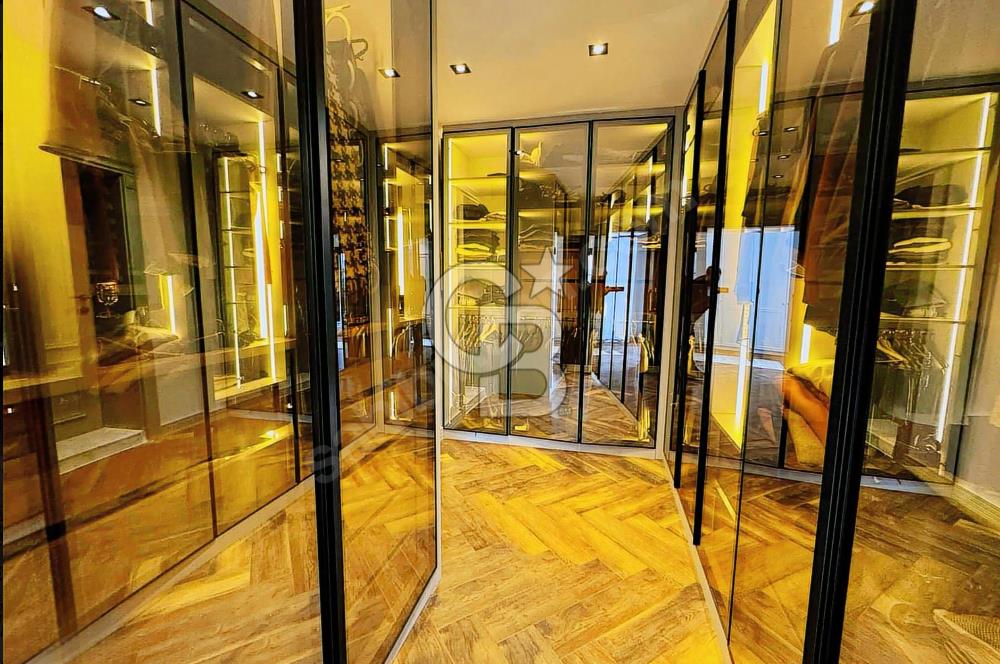 Bornova Evka3 Satılık 5+2 Villa