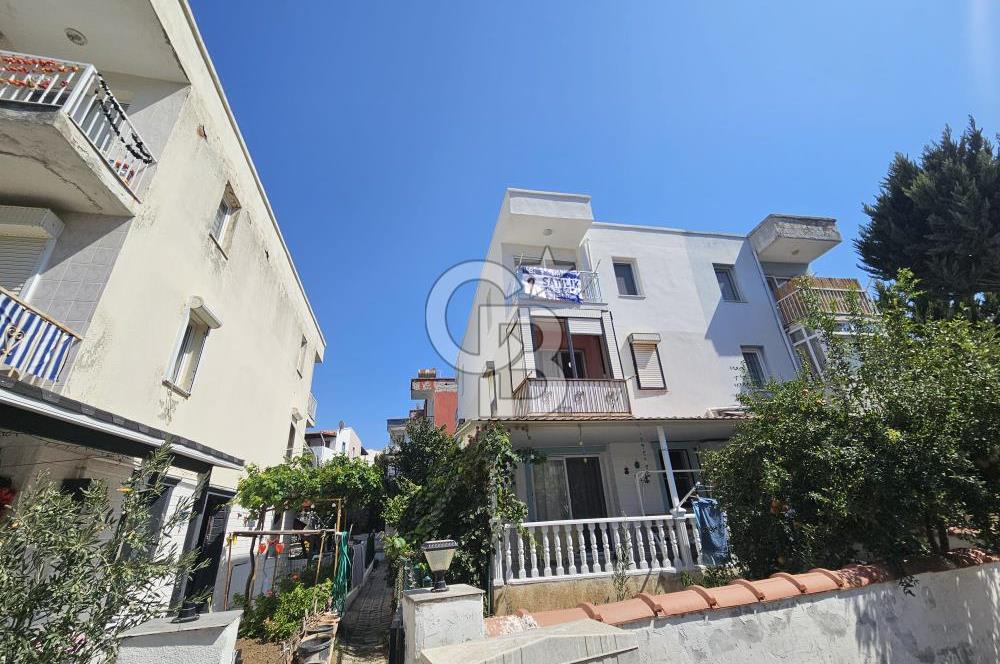 SIFIR AYARINDA, TADİLATLI 2+1 DAİRE - YENİ FOÇA HAVVA HANIM SİTESİ 