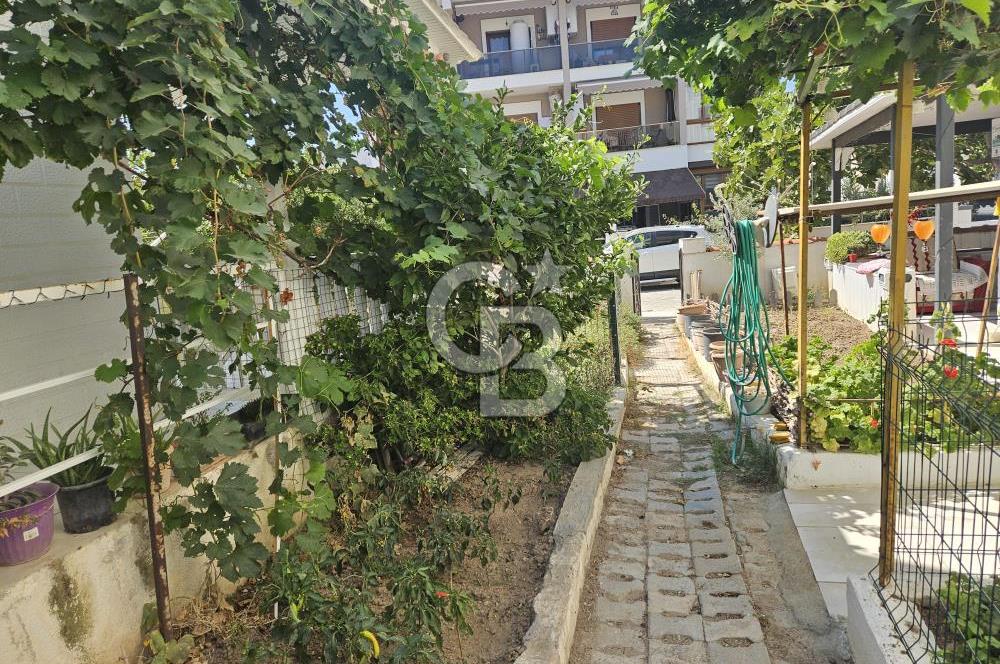 SIFIR AYARINDA, TADİLATLI 2+1 DAİRE - YENİ FOÇA HAVVA HANIM SİTESİ 