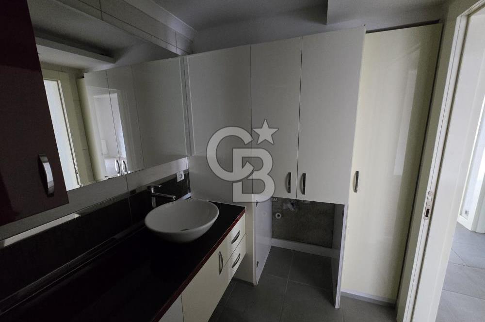 ÇAKIRLAR GÖBEK'TE EBEVEYN BANYOLU, KİLERLİ KİRALIK 4+1 DAİRE