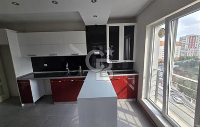 ÇAKIRLAR GÖBEK'TE EBEVEYN BANYOLU, KİLERLİ KİRALIK 4+1 DAİRE