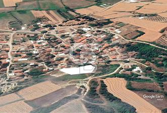 BURSA KARACABEY'DE EMSALSİZ VİLLA İMARLI ARSA