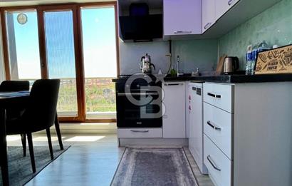 Rami Panaroma Sitesinde Haliç Manzaralı Teraslı Dubleks Daire