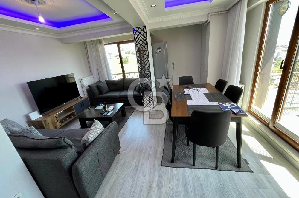 Rami Panaroma Sitesinde Haliç Manzaralı Teraslı Dubleks Daire