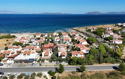 ÇEŞME REİSDERE YALI'DA/EŞYALI 3+1 SATILIK YAZLIK