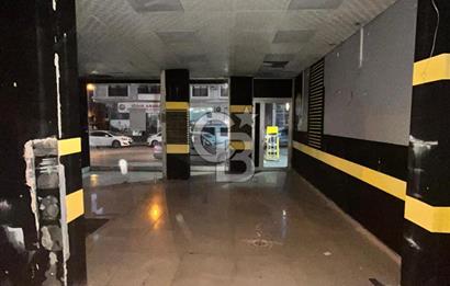 Buca Dumlupınar'da Cadde Üzerinde Köşe Dükkan