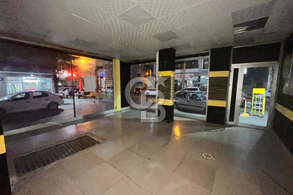 Buca Dumlupınar'da Cadde Üzerinde Köşe Dükkan