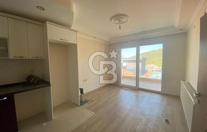 AYVALIK SARIMSAKLI DENİZ DOĞA MANZARALI ASANSÖRLÜ 4+1 TERASLI