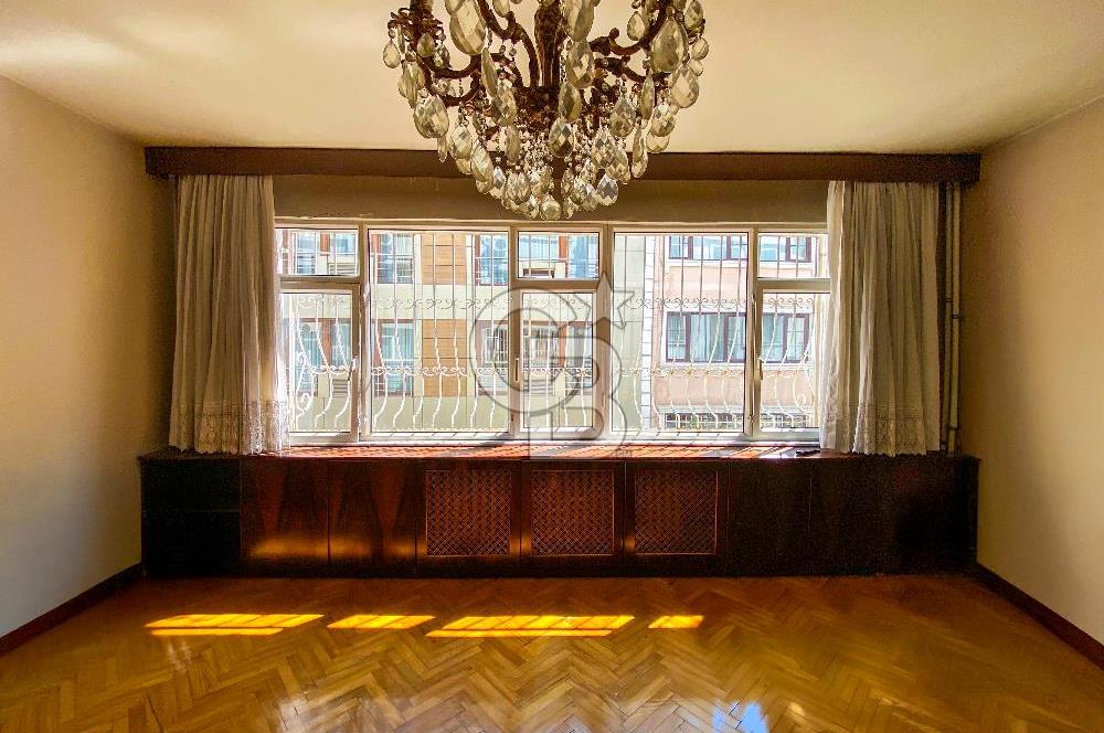 ŞİŞLİ MERKEZDE 3+1 GENİŞ,FERAH 3+1 KİRALIK DAİRE