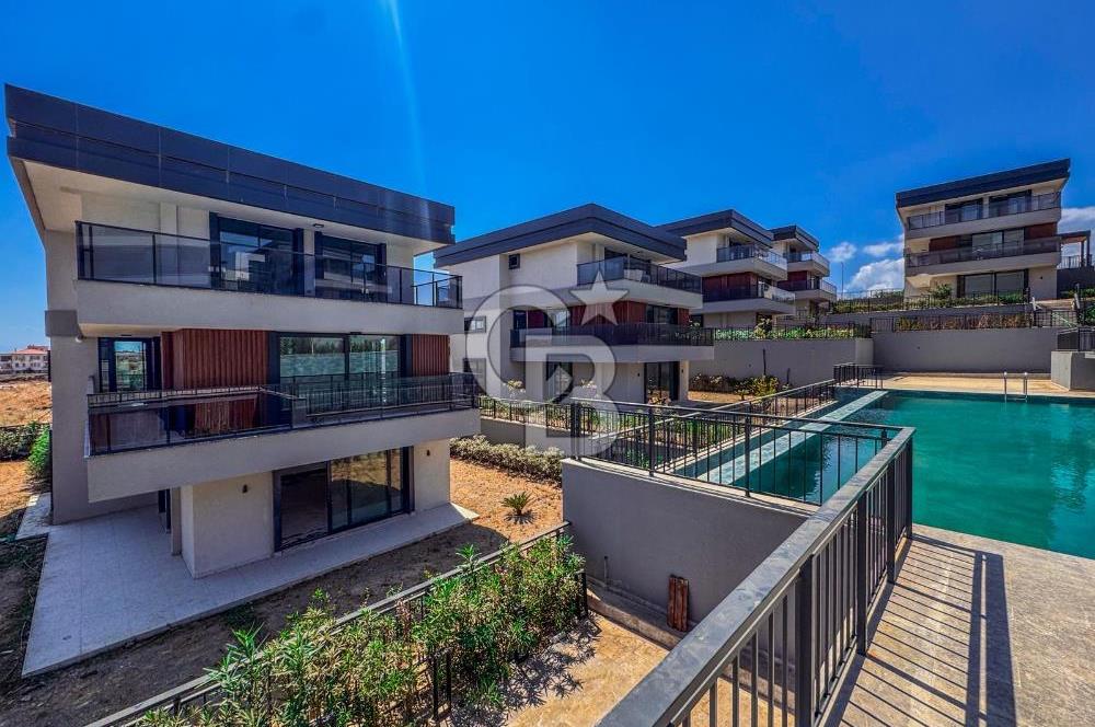 Satılık Konsept Site Projesinde Özel Tasarım Villa