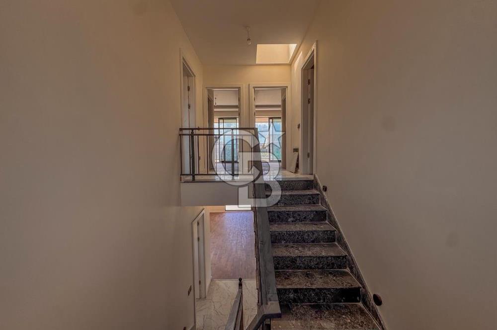 Satılık Konsept Site Projesinde Özel Tasarım Villa