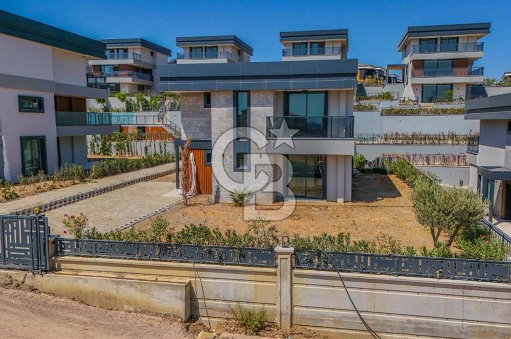 Satılık Konsept Site Projesinde Özel Tasarım Villa