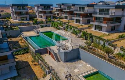 Satılık Konsept Site Projesinde Özel Tasarım Villa