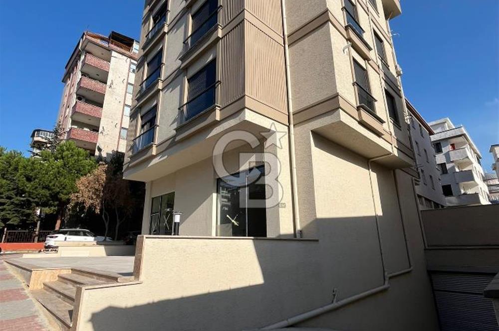 Maltepe Altayçeşmede Nihal sokak'ta sıfır binada satılık dükkan 