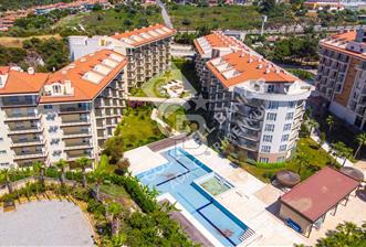 KUŞADASI RAMADA OTEL'DE SATILIK 1+0 DAİRE