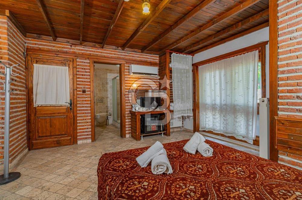 Balıkesir Burhaniye'de Turizm Yatırımı İçin Hazır Satılık Otel