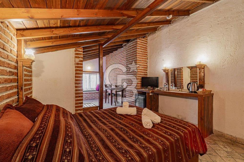 Balıkesir Burhaniye'de Turizm Yatırımı İçin Hazır Satılık Otel