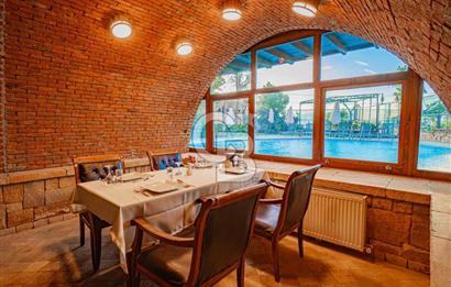 Balıkesir Burhaniye'de Turizm Yatırımı İçin Hazır Satılık Otel