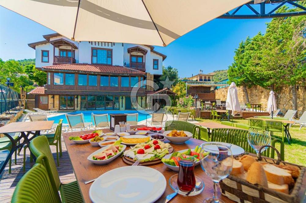 Balıkesir Burhaniye'de Turizm Yatırımı İçin Hazır Satılık Otel