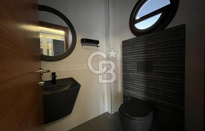 AYVALIK ÇAMLIKTA PRESTİJLİ SİTE TAM MÜSTAKİL SATILIK VİLLA