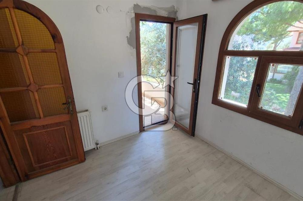 Burak Kul'dan ÇEŞME PANORAMA SİTESİNDE Fırsat Villa