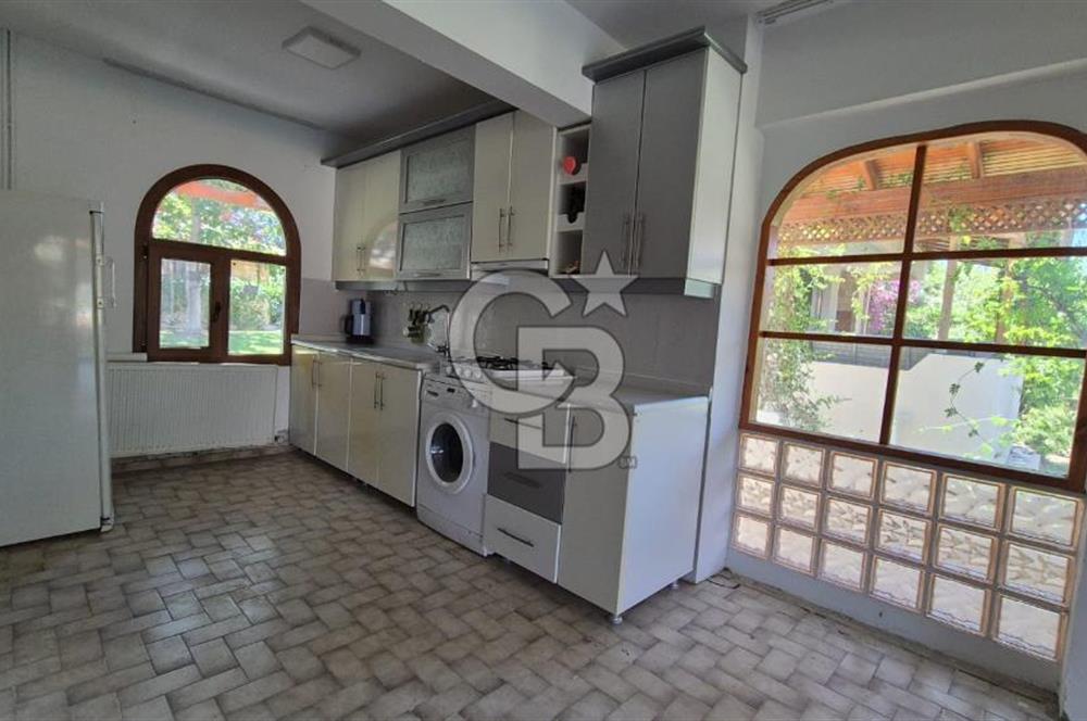 Burak Kul'dan ÇEŞME PANORAMA SİTESİNDE Fırsat Villa