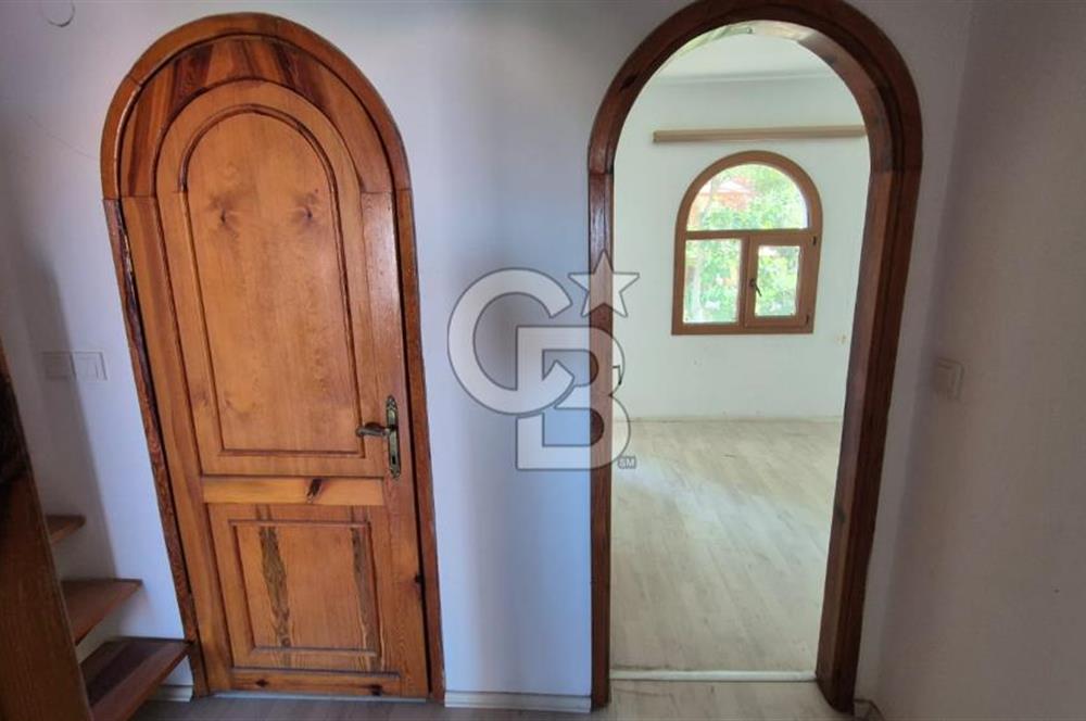 Burak Kul'dan ÇEŞME PANORAMA SİTESİNDE Fırsat Villa