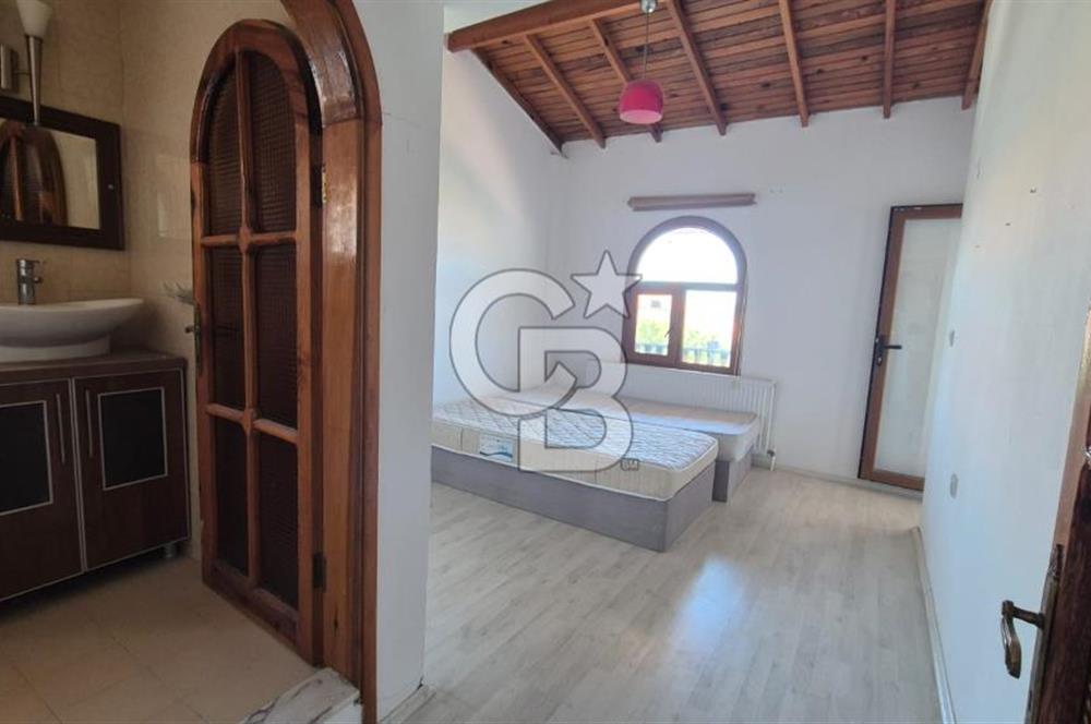 Burak Kul'dan ÇEŞME PANORAMA SİTESİNDE Fırsat Villa