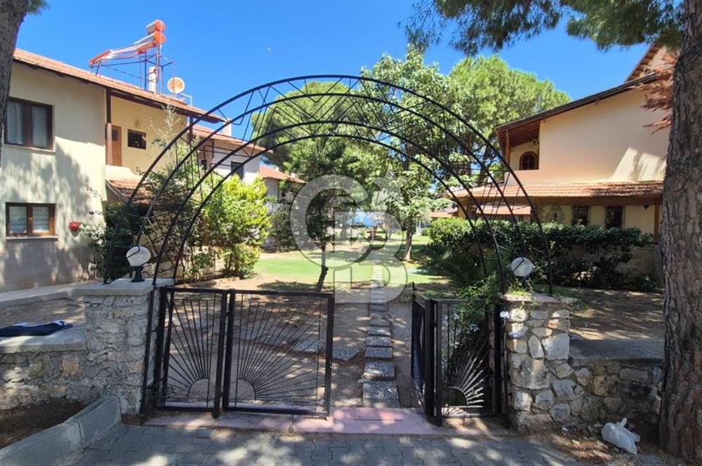 Burak Kul'dan ÇEŞME PANORAMA SİTESİNDE Fırsat Villa