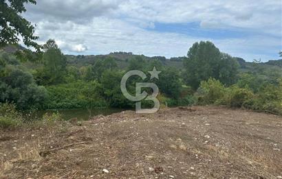 DÜZCE/AKÇAKOCA UĞURLU KÖYÜ KÖY İÇİ UYGUN FİYATA SATILIK ARSA