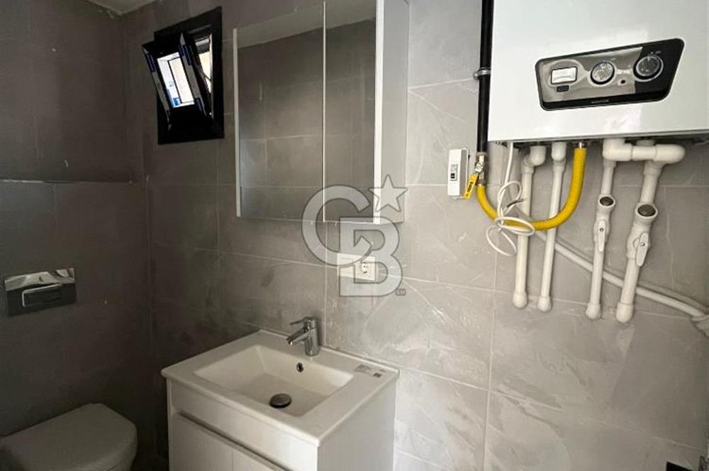 Maltepe Altayçeşmede Nihal sokak'ta sıfır binada satılık dükkan 