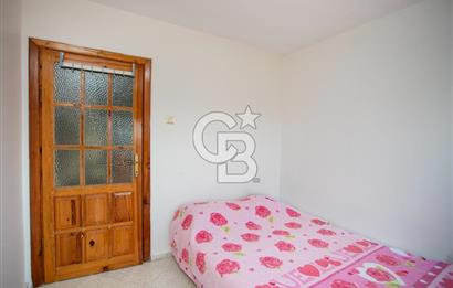 Yenifoça Donatkentte Satılık 3+1 Eşyalı Müstakil Villa