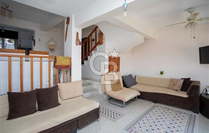 Yenifoça Donatkentte Satılık 3+1 Eşyalı Müstakil Villa