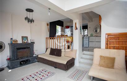 Yenifoça Donatkentte Satılık 3+1 Eşyalı Müstakil Villa