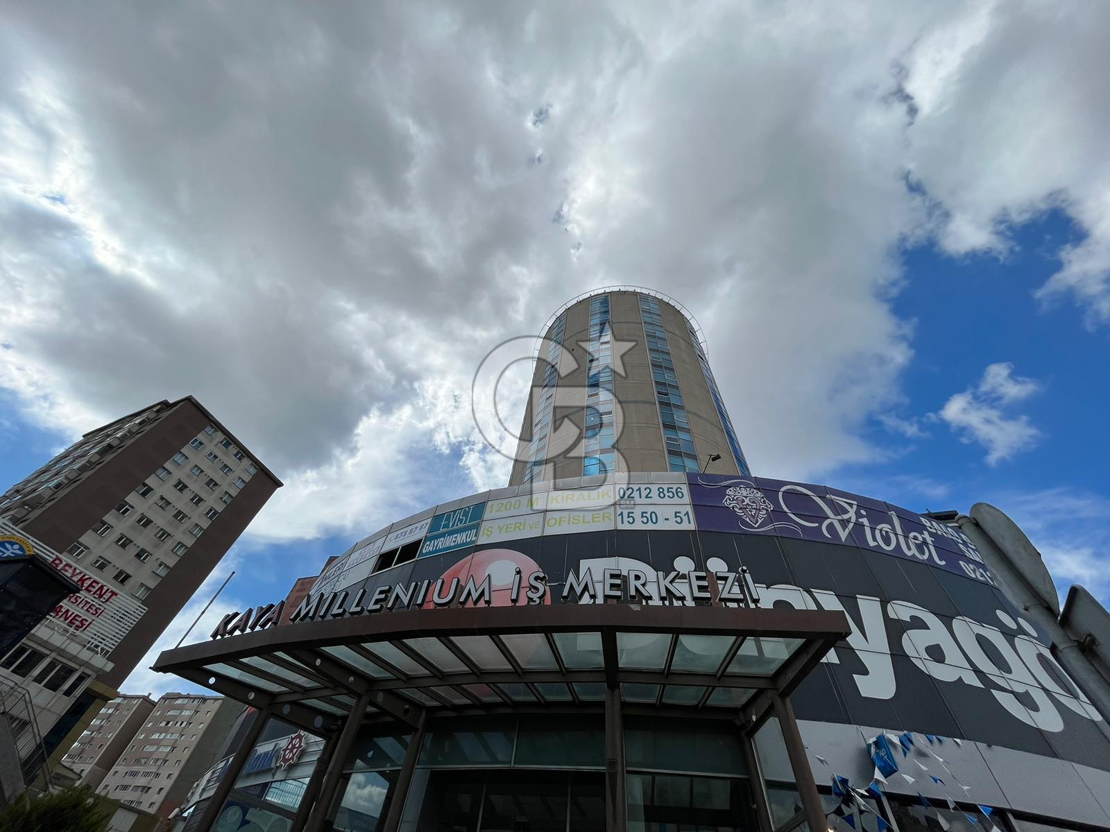 BEYKENT'TE İŞ MERKEZİNDE METROBÜS YANI, SATILIK İÇİ YAPILI OFİS