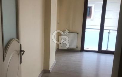 SANCAKTEPE NECİP FAZIL CD ÜZERİ SATILIK 4+1 DAİRE