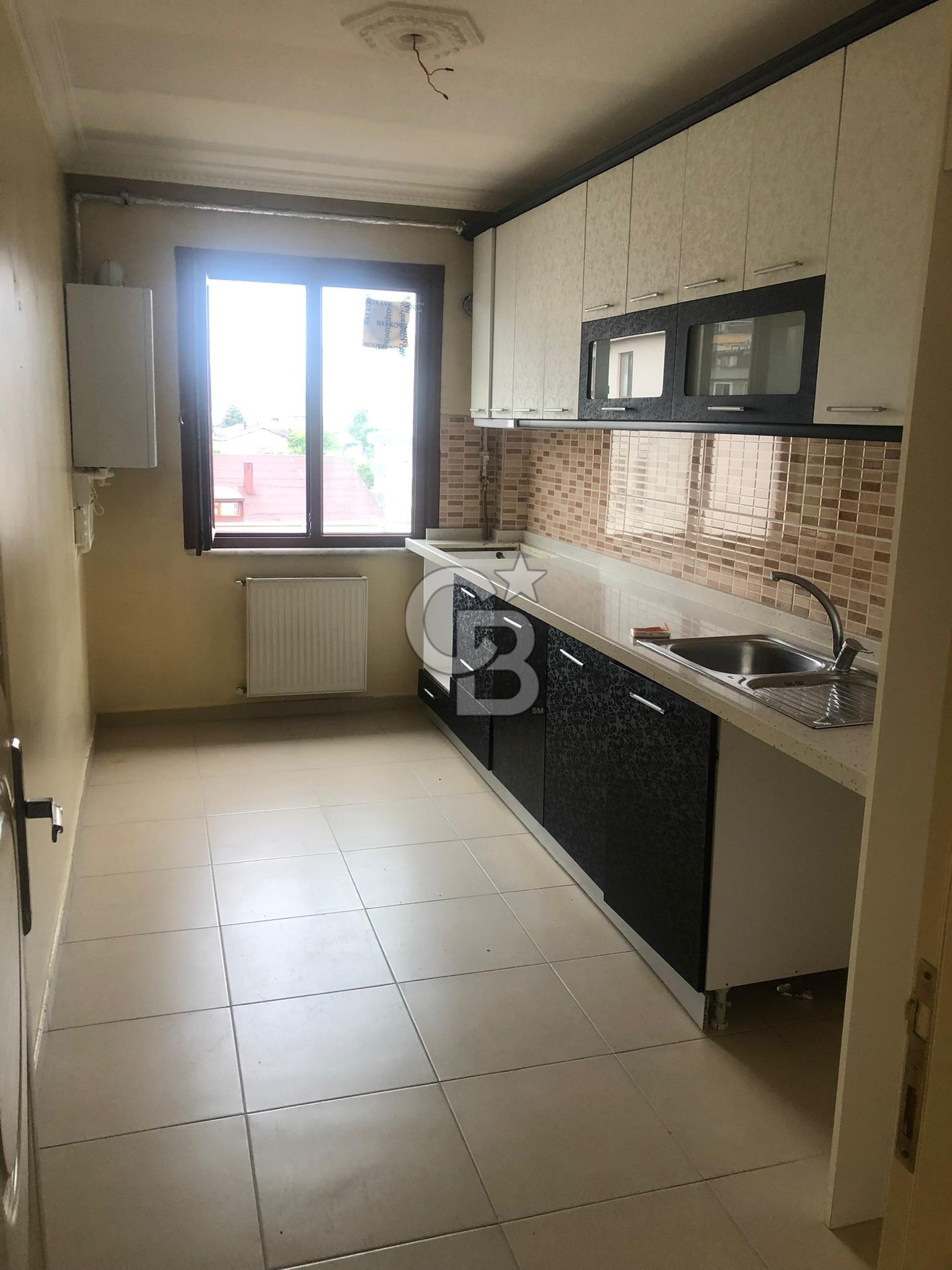 SANCAKTEPE NECİP FAZIL CD ÜZERİ SATILIK 4+1 DAİRE