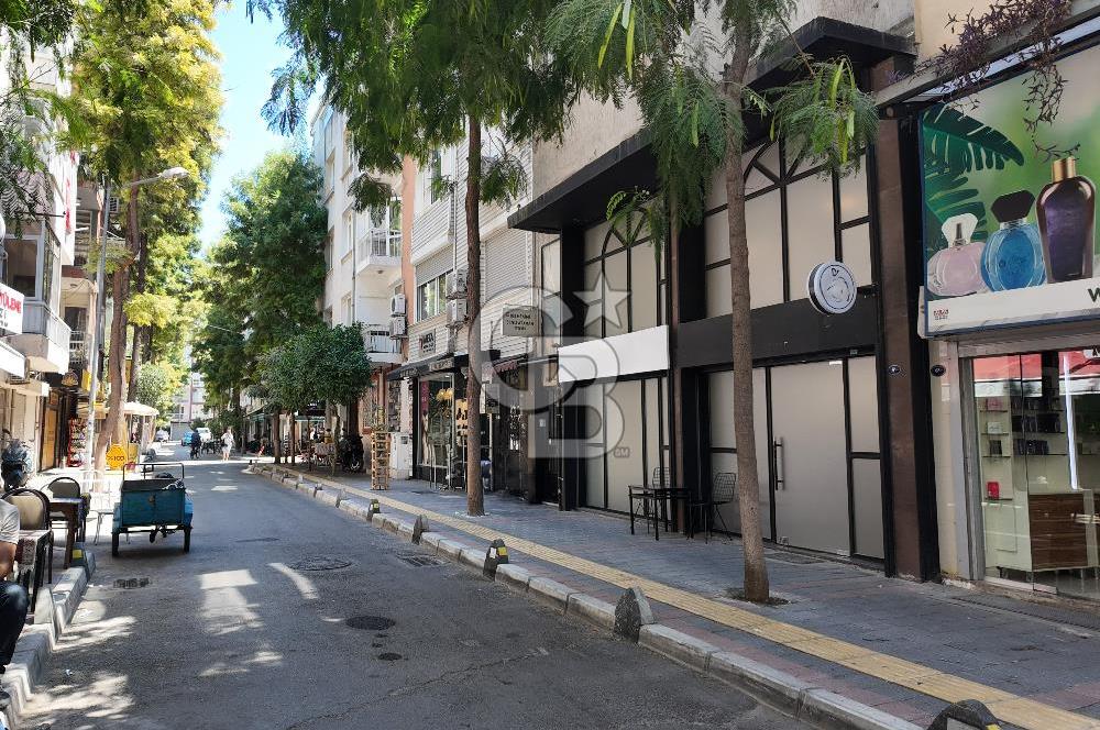 İzmir, Alsancak, Kültür Mah. 190 m2 Kiralık Dükkan & Mağaza