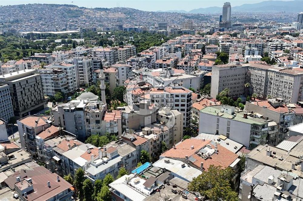 İzmir, Alsancak, Kültür Mah. 190 m2 Kiralık Dükkan & Mağaza