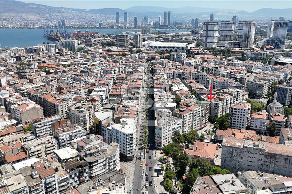İzmir, Alsancak, Kültür Mah. 190 m2 Kiralık Dükkan & Mağaza