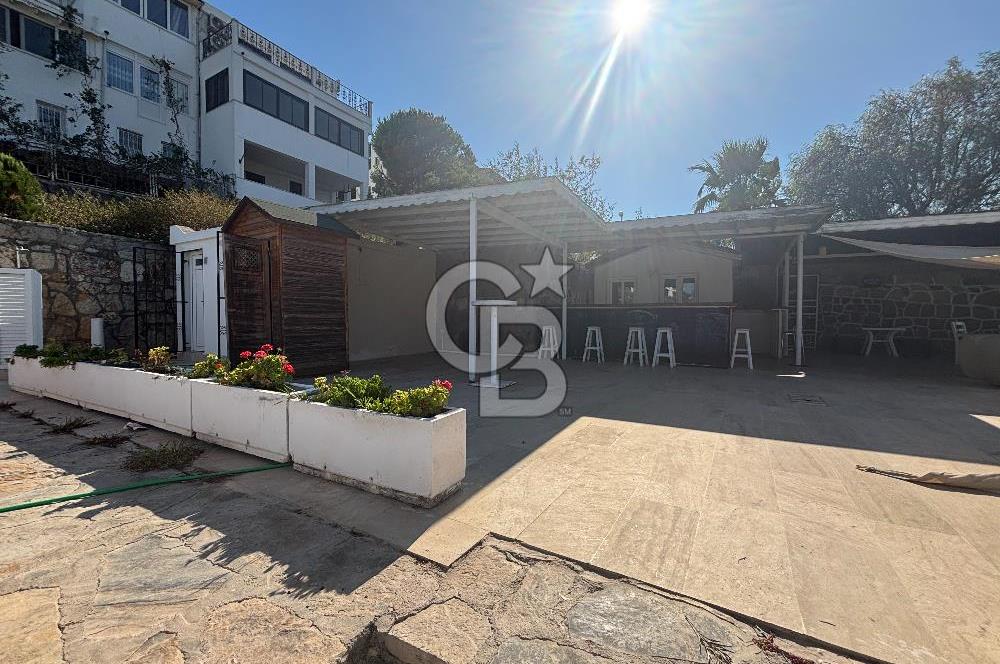 BODRUM BİTEZ'DE KİRALIK HAVUZLU, DENİZ MANZARALI TRİPLEKS VİLLA