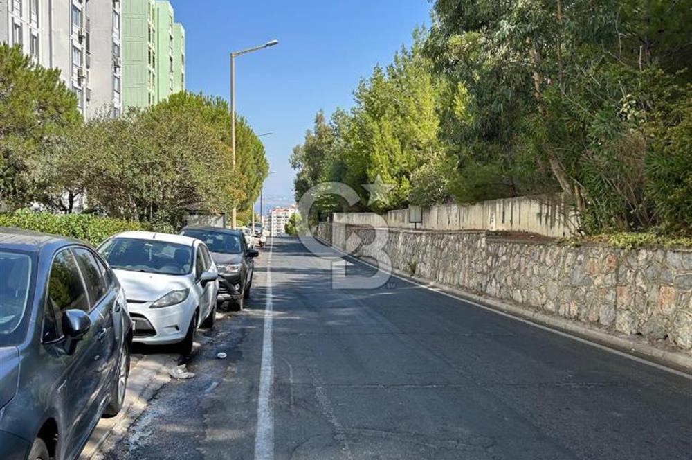 Narlıdere Narbel Sitesi 'nde Giriş Katta 3+1 Kiralık Daire