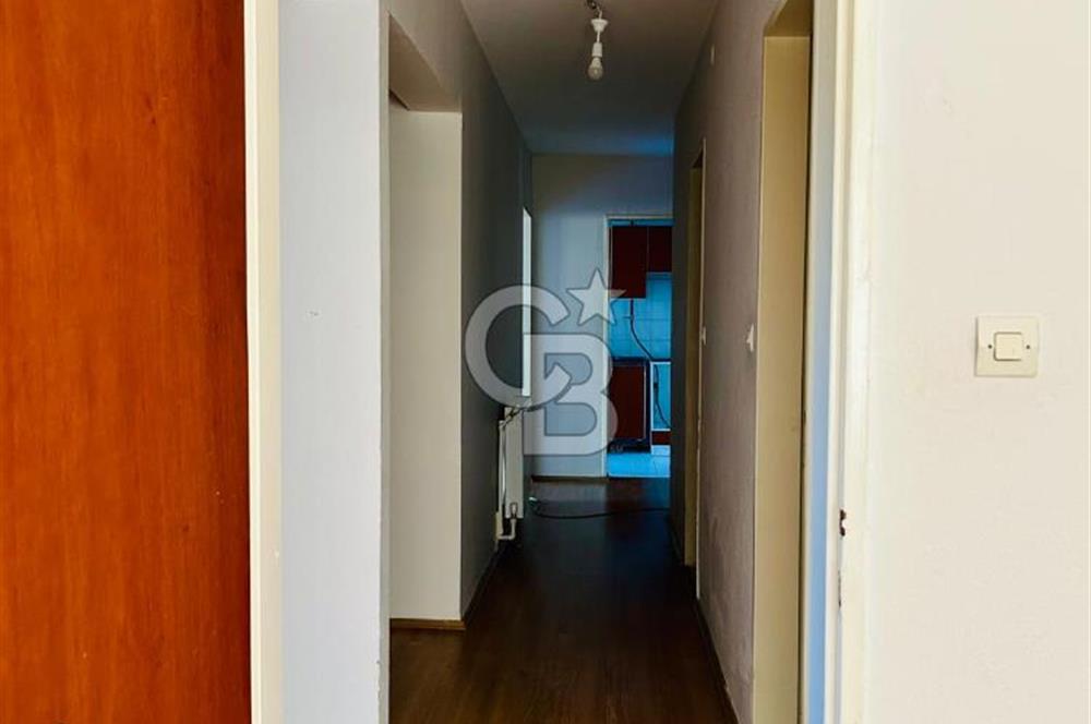Narlıdere Narbel Sitesi 'nde Giriş Katta 3+1 Kiralık Daire