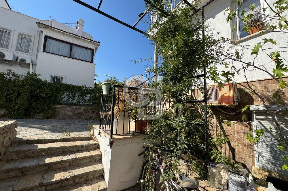 BODRUM BİTEZ'DE KİRALIK HAVUZLU, DENİZ MANZARALI TRİPLEKS VİLLA