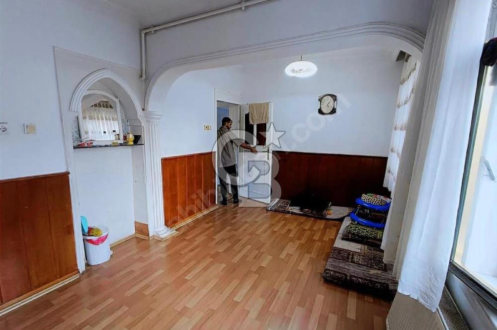 MERKEZDE KOMPLE SATILIK BİNA 