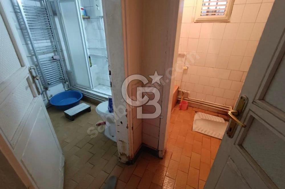 MERKEZDE KOMPLE SATILIK BİNA 