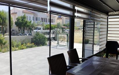 Dikili, Çandarlı da Geniş Bahçeli 1+1 Satılık Daire Denize 2 dk